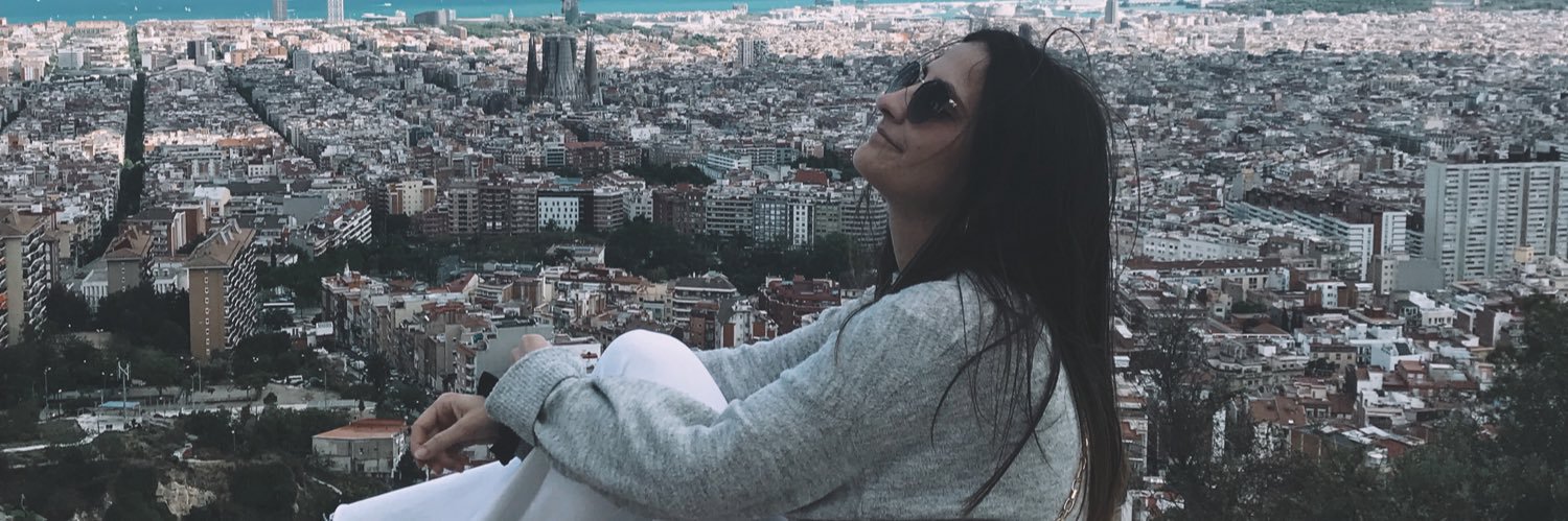 laurasiscar's profile banner image