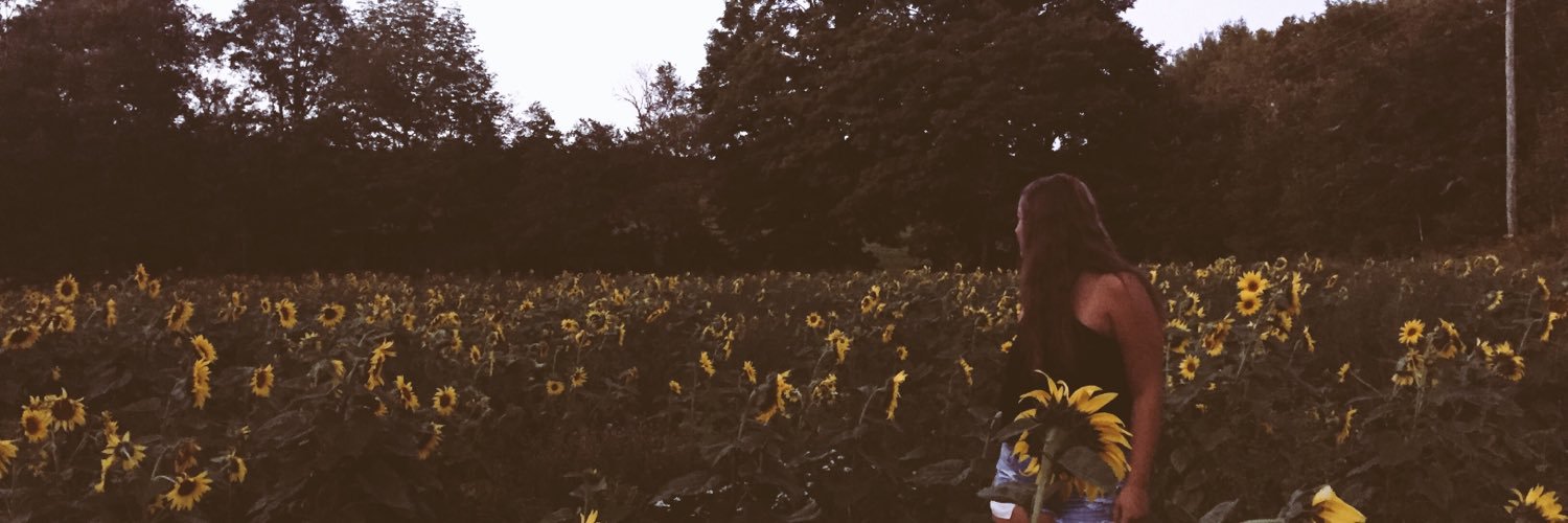 emmalynncarey's profile banner image