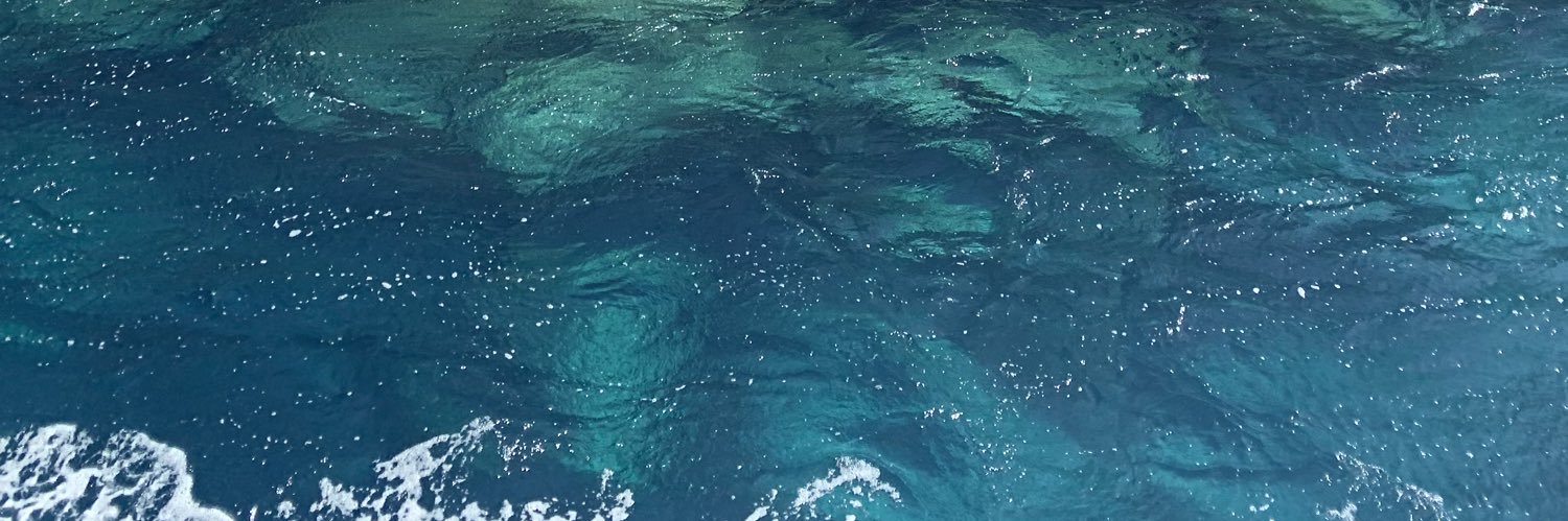 bzeyb's profile banner image
