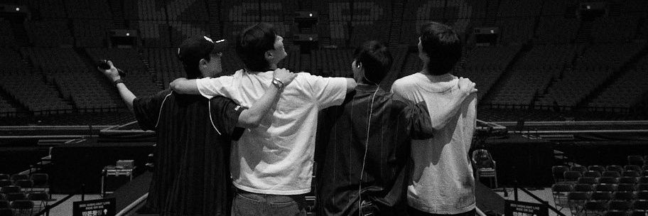 봉 banner