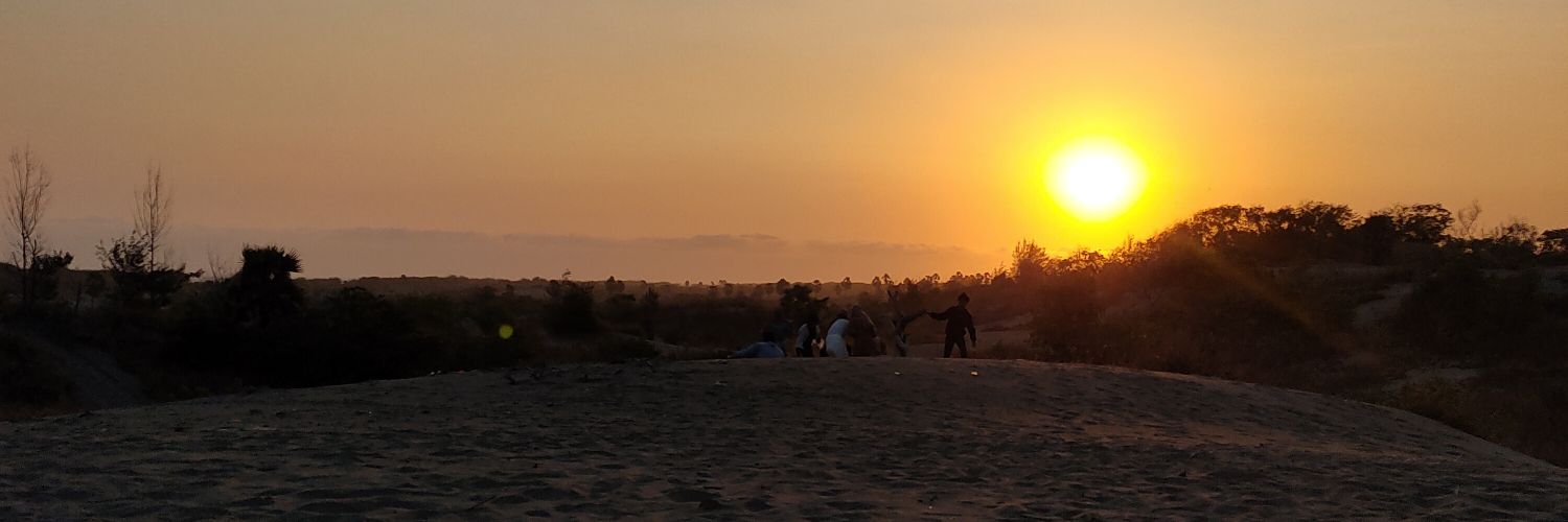 DhikaArya's profile banner image