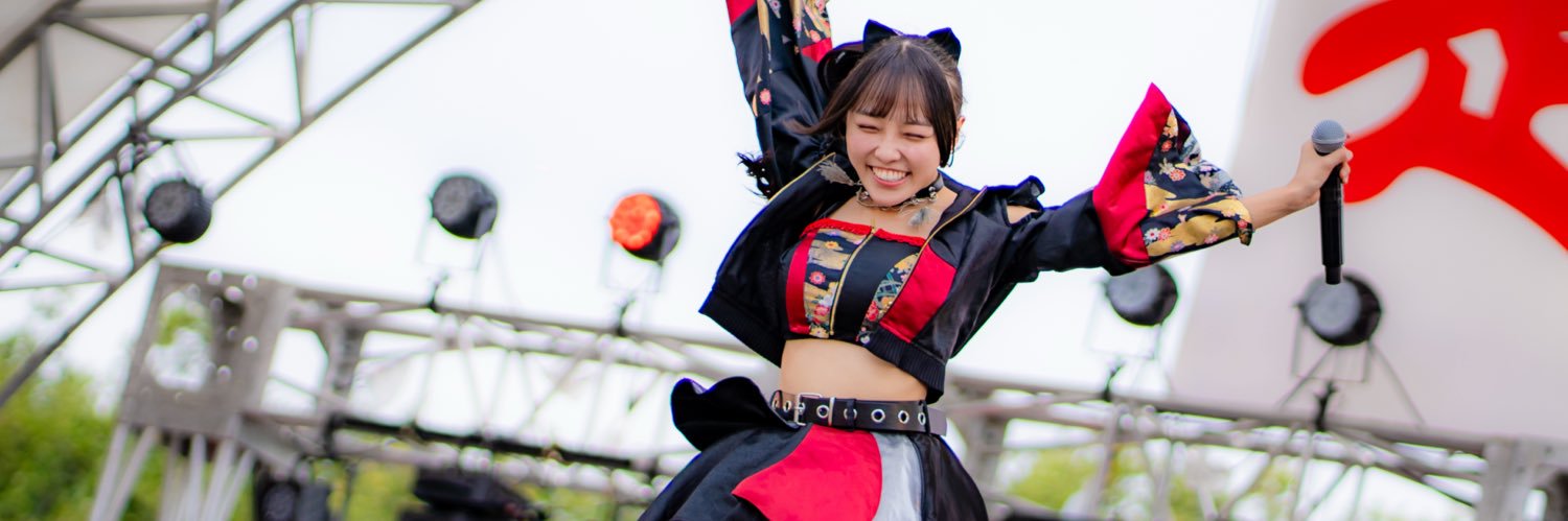 narisada's profile banner image