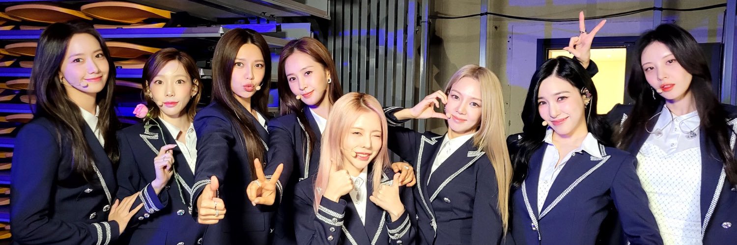 𝓣𝓪𝓽𝓪𝓻 타타 🖤🖤 banner