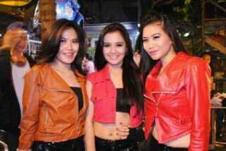 Snow White DanceClub banner