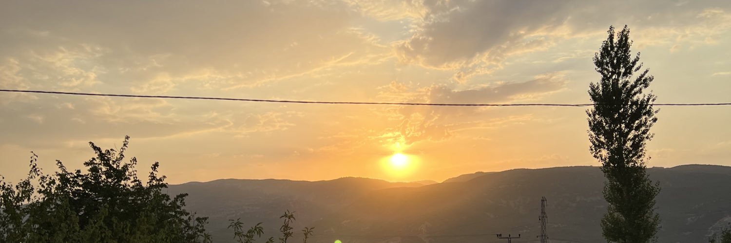 hvvdmr12's profile banner image
