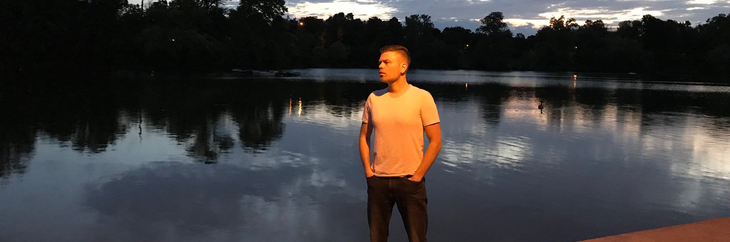 simong4's profile banner image
