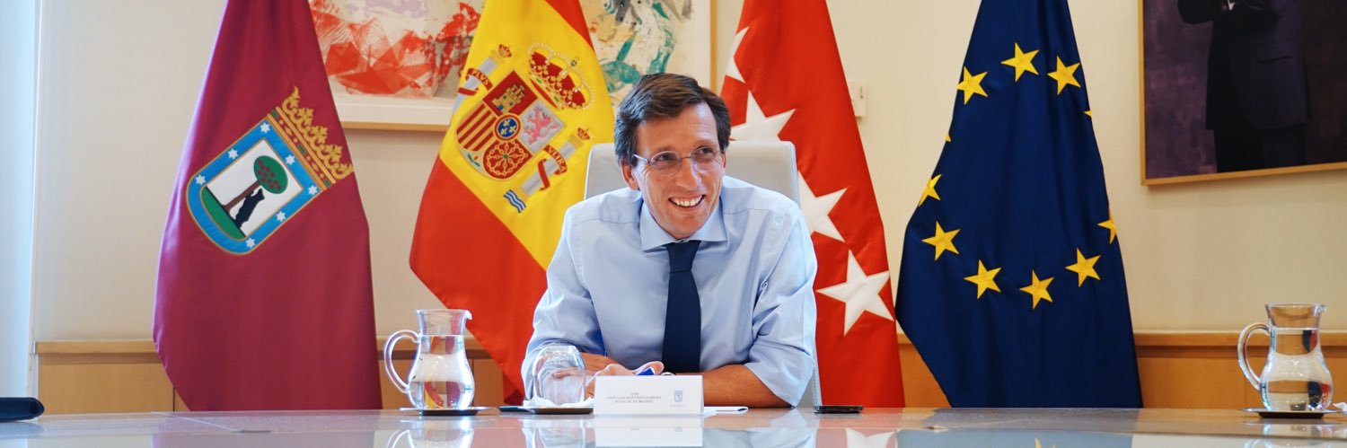 José Luis Martínez-Almeida's banner