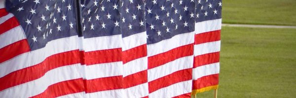 MOMSsnaps Profile Banner