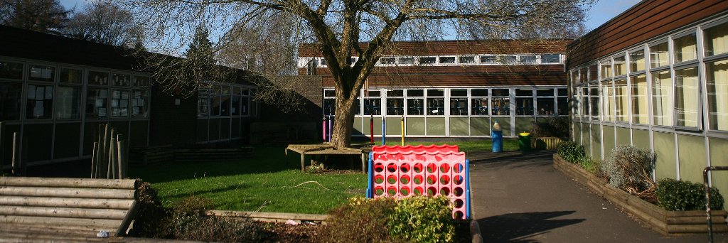 Holly Lodge Primary banner