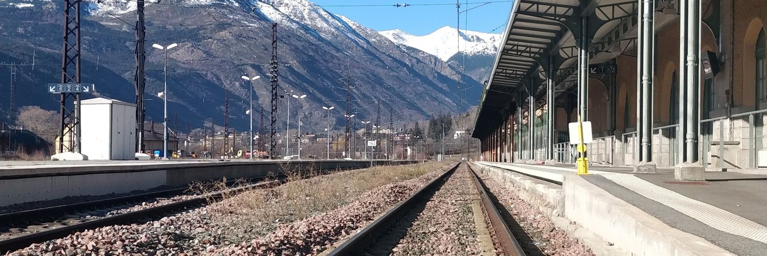 LinesNtrainS's profile banner image
