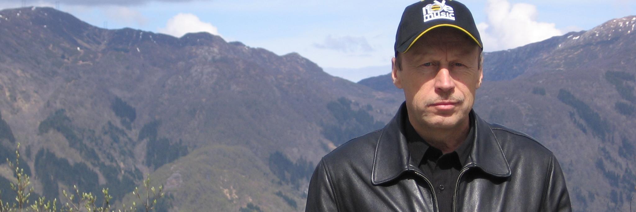 vldmdmitriev's profile banner image