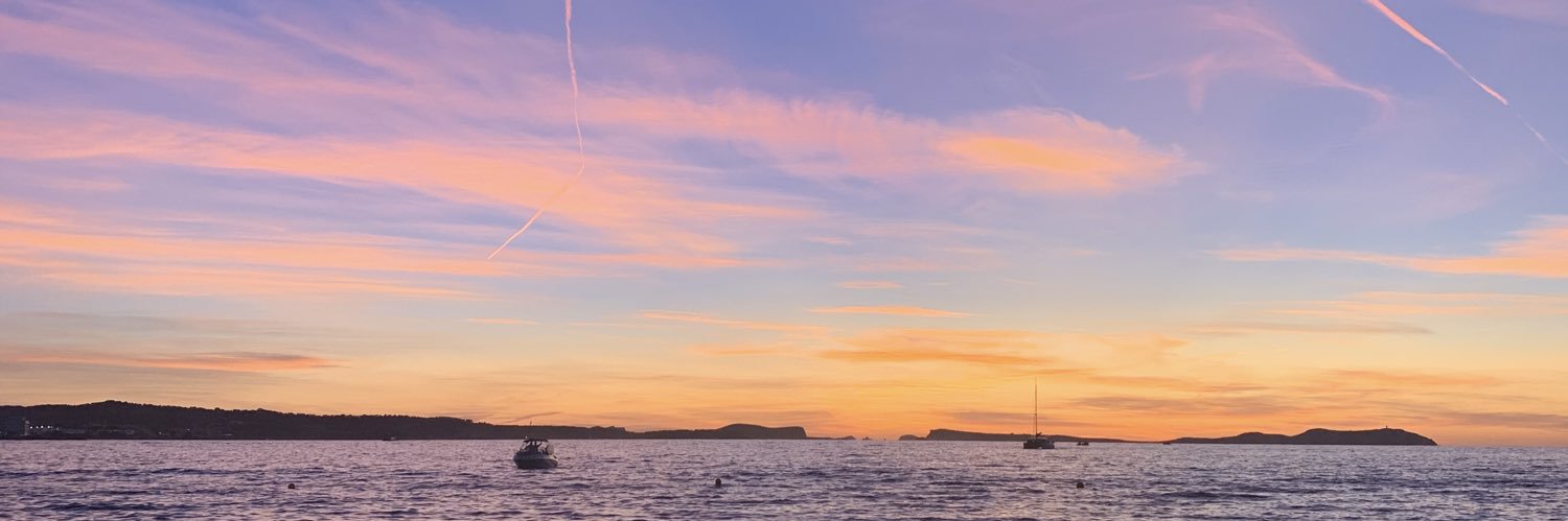 Victoriabarness's profile banner image