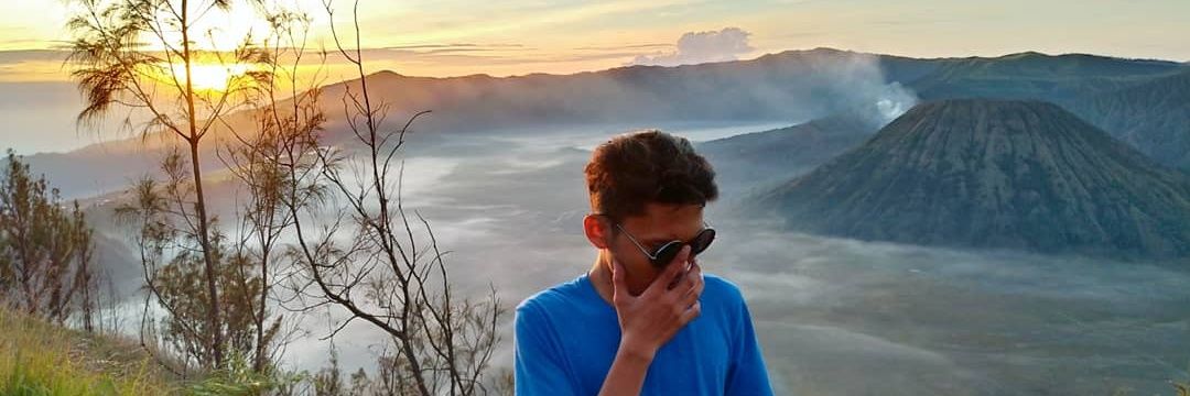 omyainamera's profile banner image
