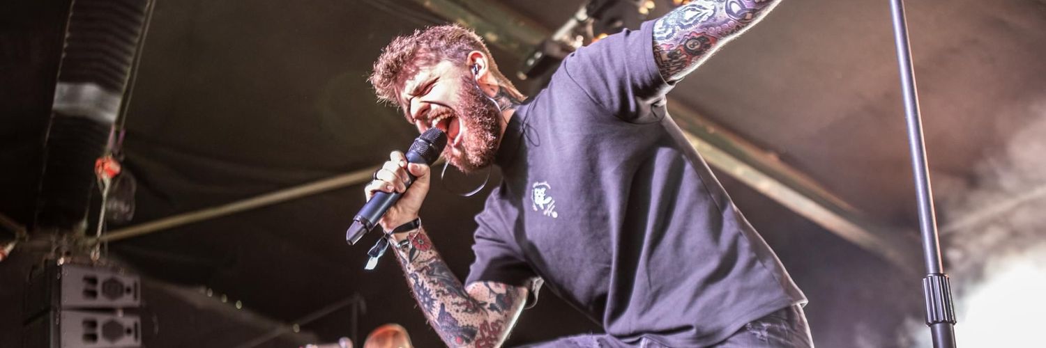 UNKNOWN REFUGE banner