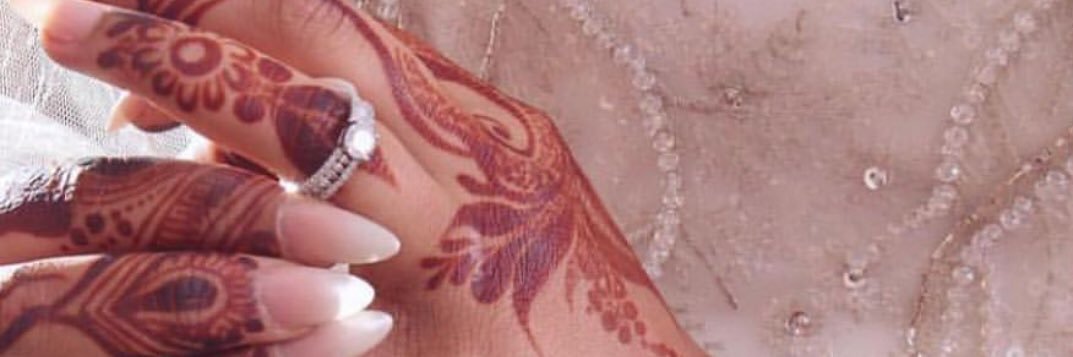 maryooma33a's profile banner image