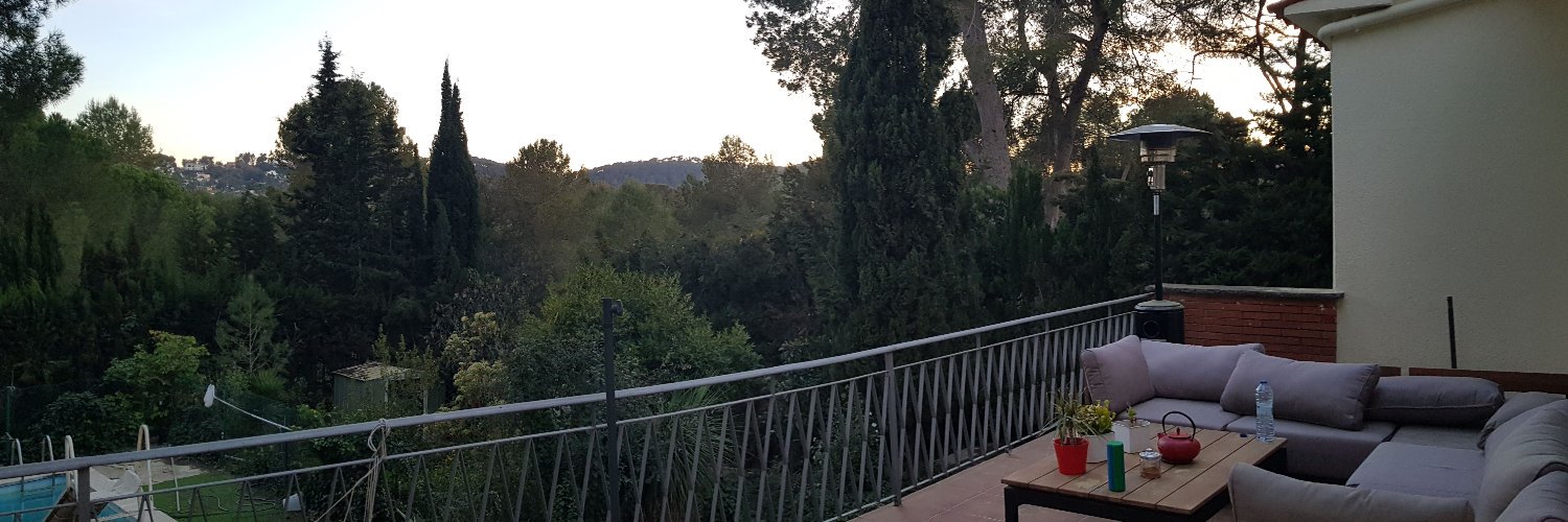 RochmanAmir's profile banner image