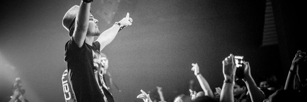 ZhaoRomania's profile banner image