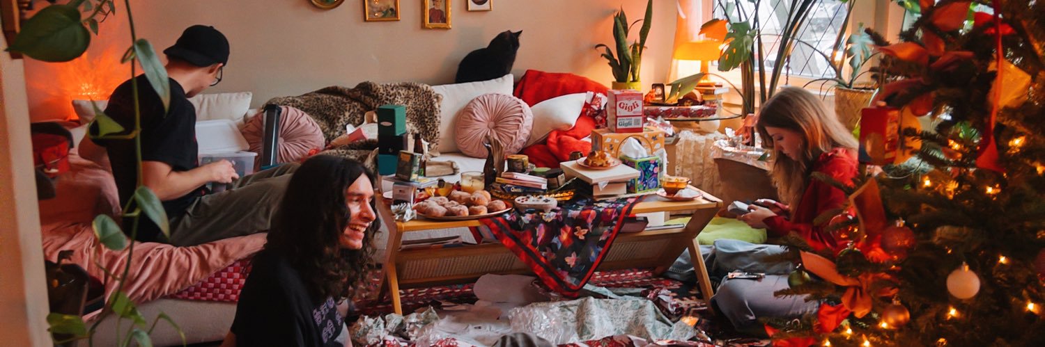 stuffie🕯️🥀🍰 banner