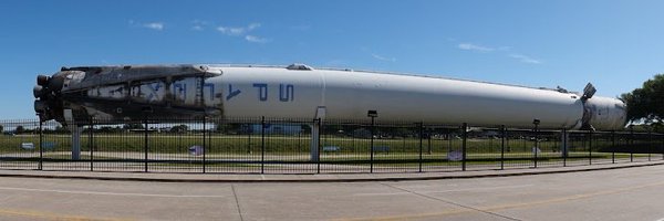 kimi_lica Profile Banner