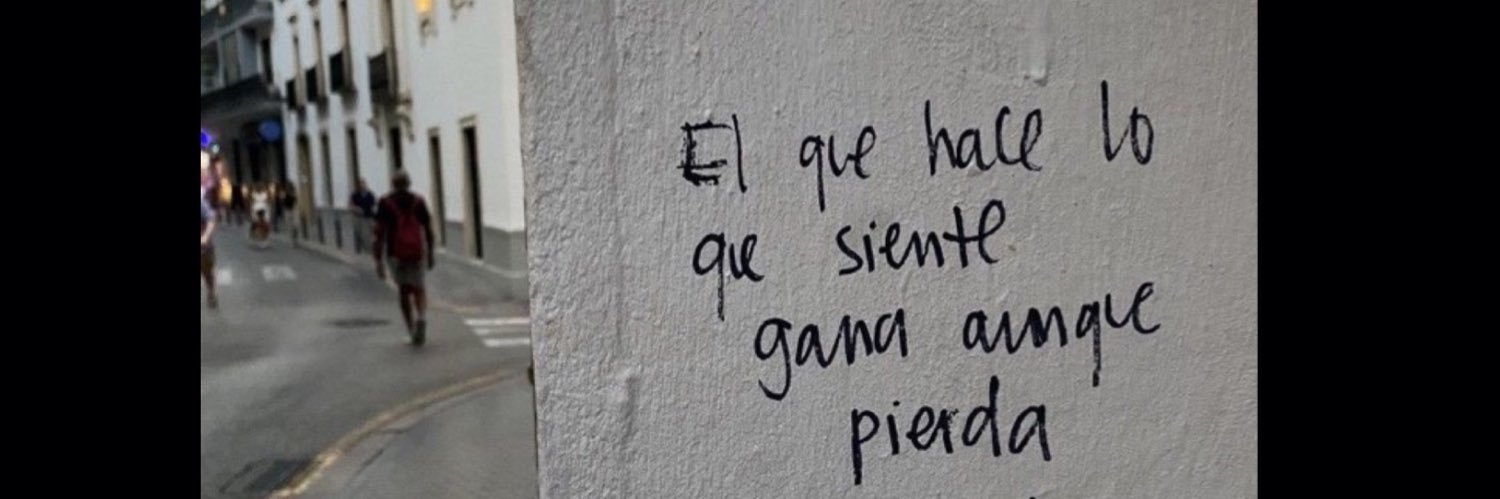 𝒞𝓇𝒾𝓈 banner