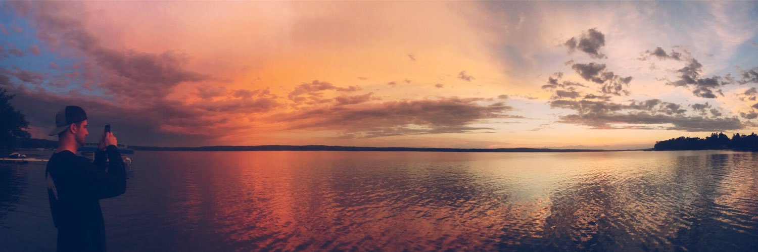 AaronApanites's profile banner image