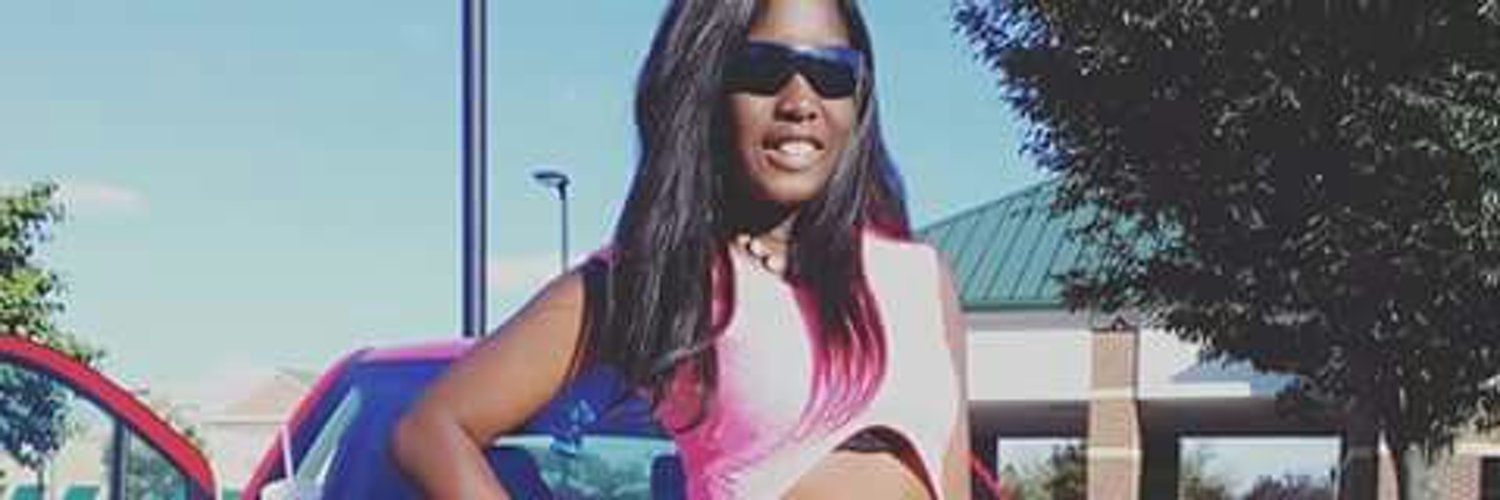 Tracey Armah(Barbie) on Twitter: "Pretty tan hot and skinny! Im famous