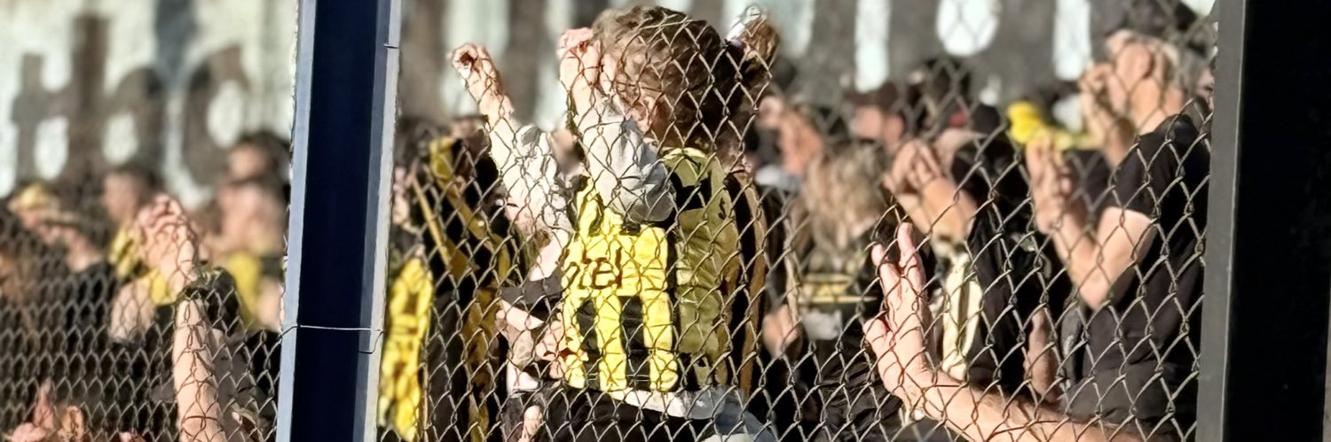 Dahi🌻💛🖤 banner