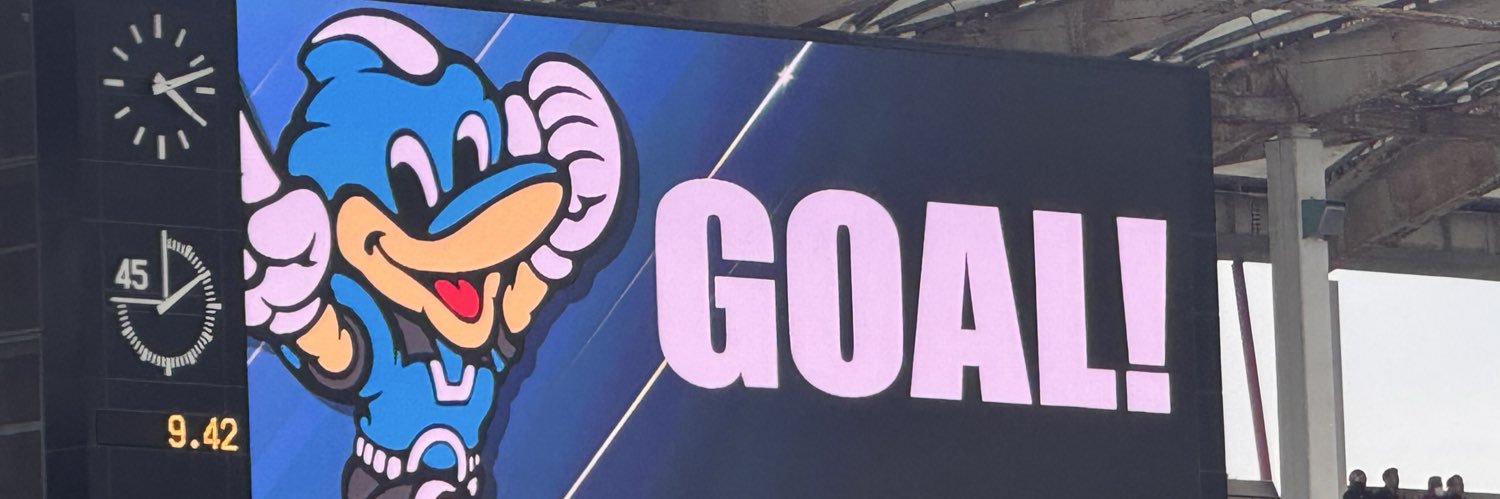マキ🐬フロサポ banner