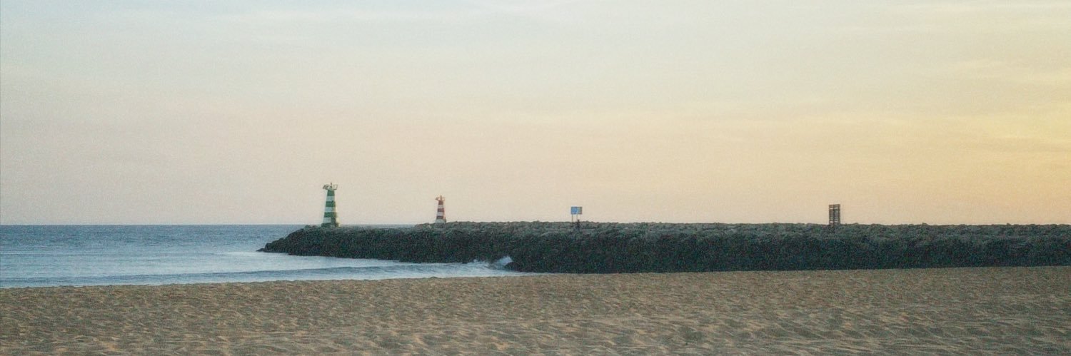 leonoormag's profile banner image