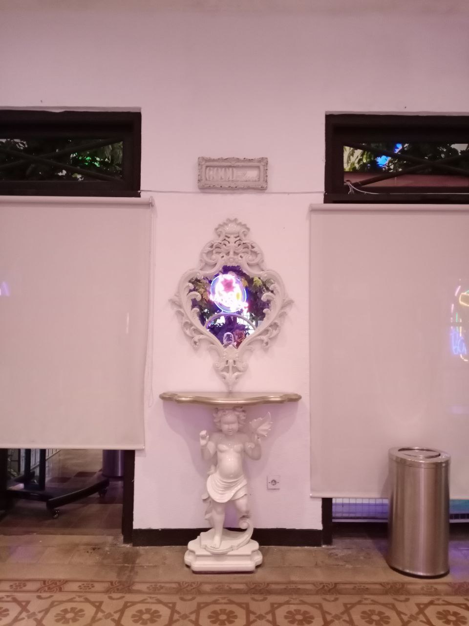 And(￣ ￣)ik banner