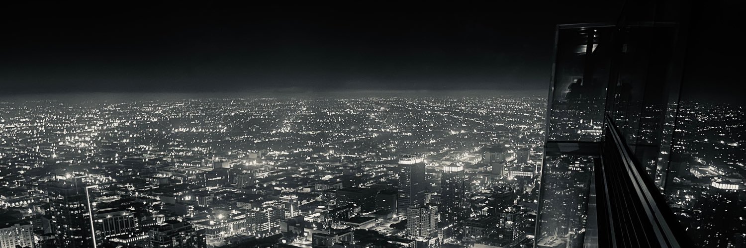 Stefan L. Smith - Composer & Violist banner