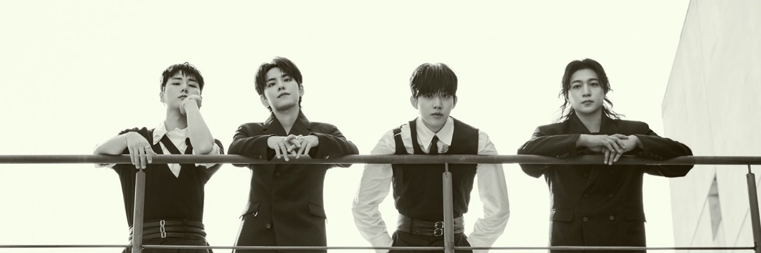 Matoab saw DAY6 🌸🌸 banner