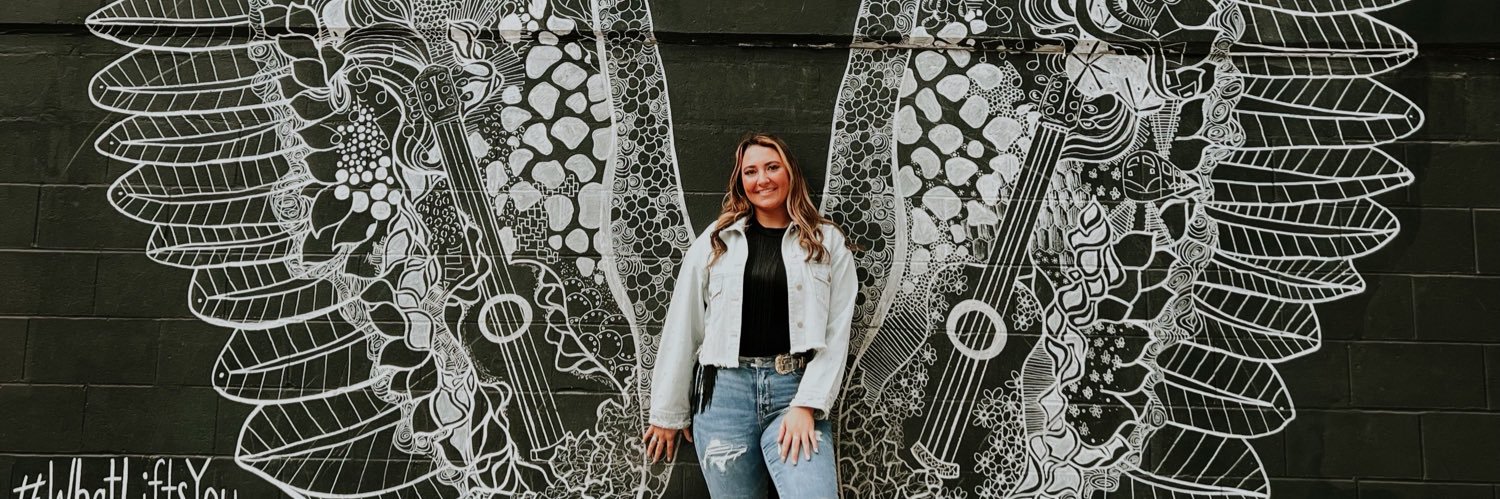 hailey_murray4's profile banner image