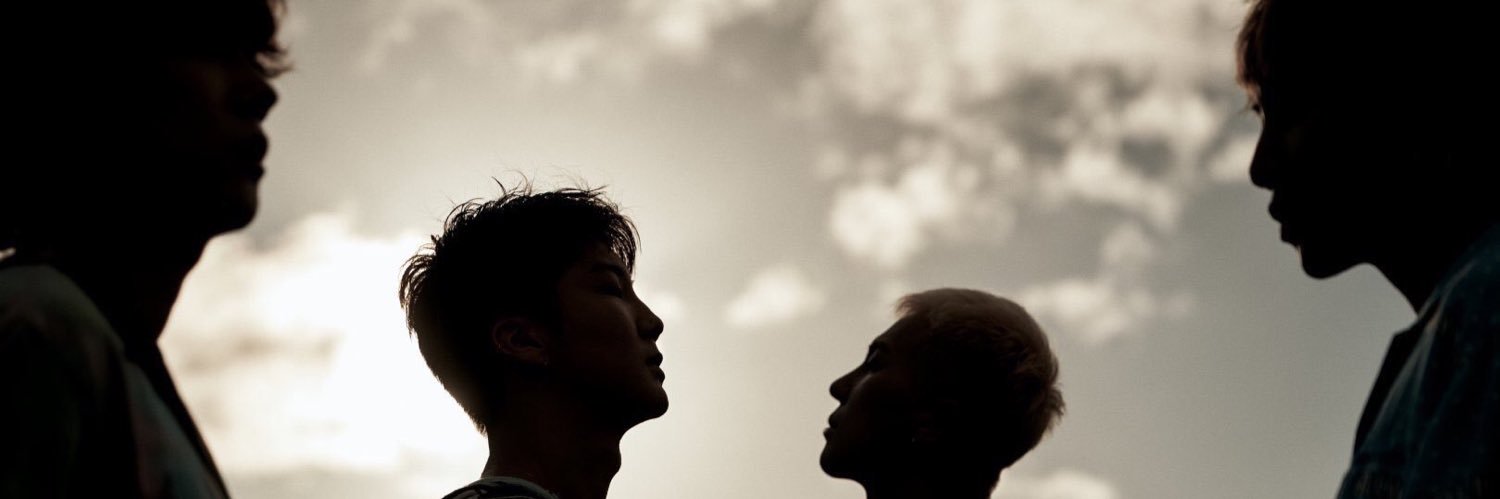 doubleU_1308's profile banner image