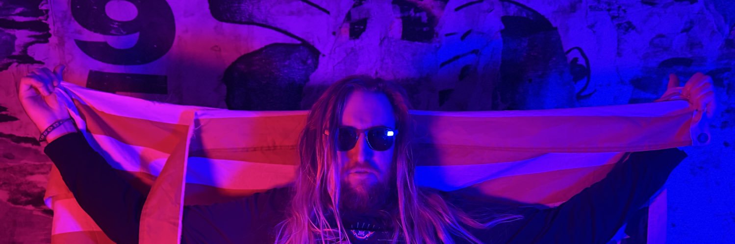 HOLLYWOOD LOVE banner