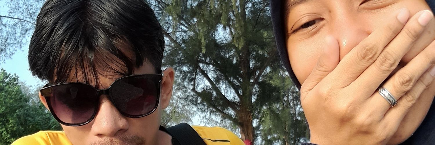 renirezy's profile banner image
