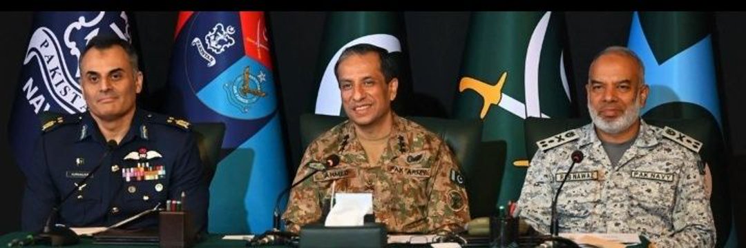 Asim Shah 🇵🇰 🖋 banner