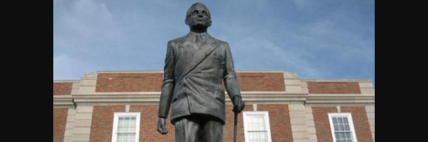 Zach Walker (realzachwalker) / Twitter