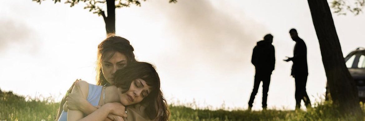 LaraEngin's profile banner image