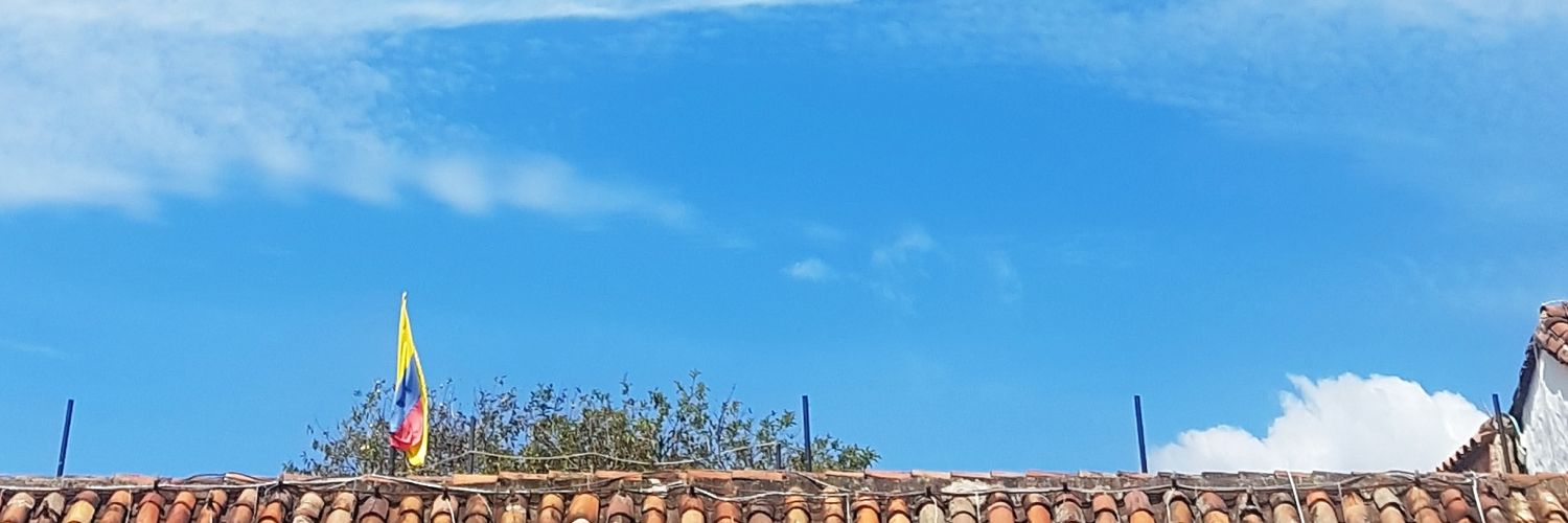 StephaniaV's profile banner image