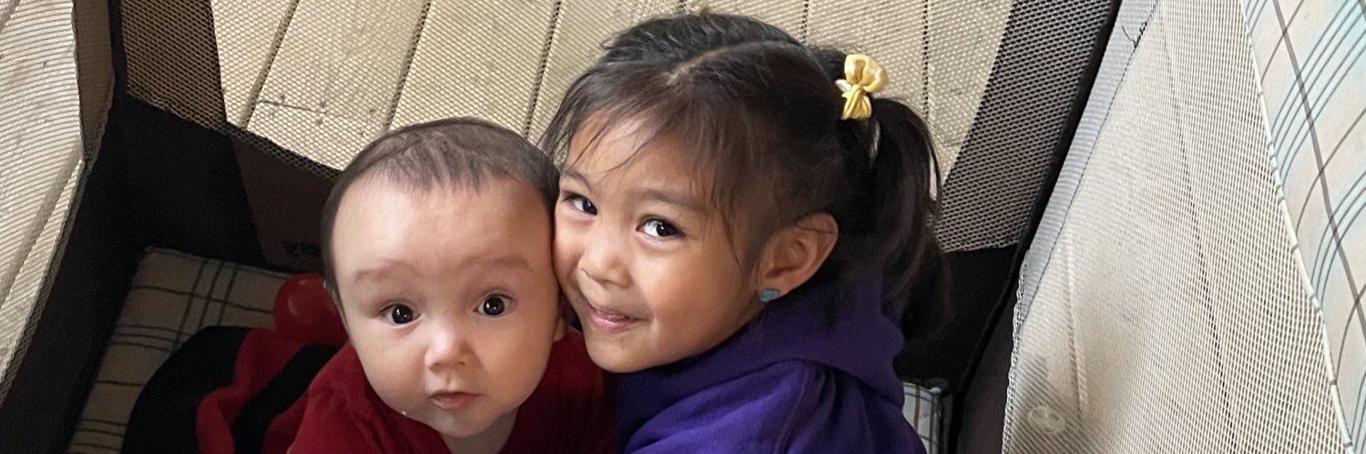 nicoleeevllgs's profile banner image