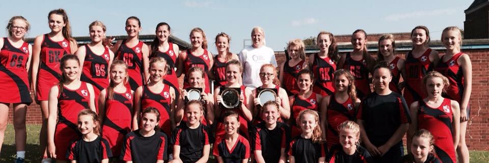 Worcester Netball banner