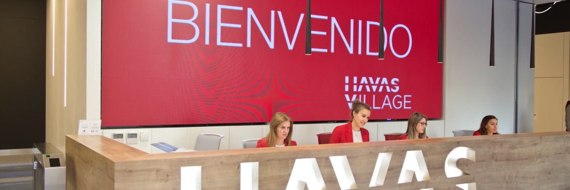 Ana de Castro banner