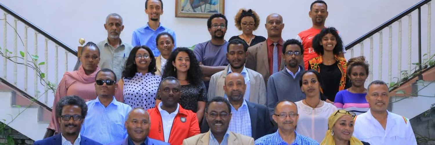 tmedhanit's profile banner image