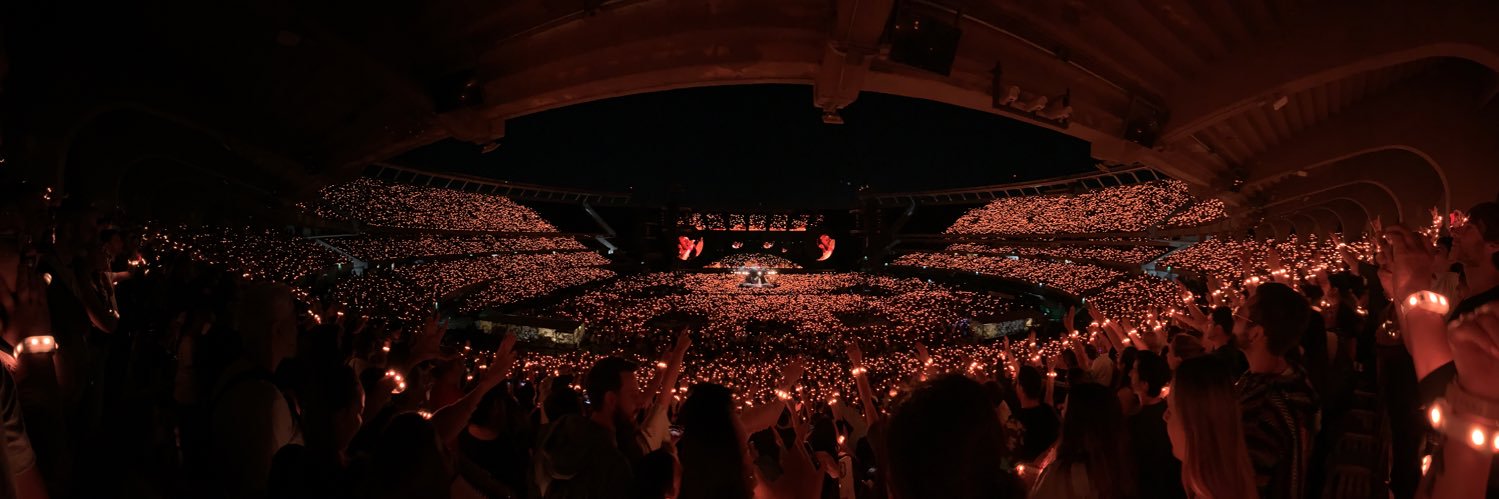 JeeiiSanchez's profile banner image