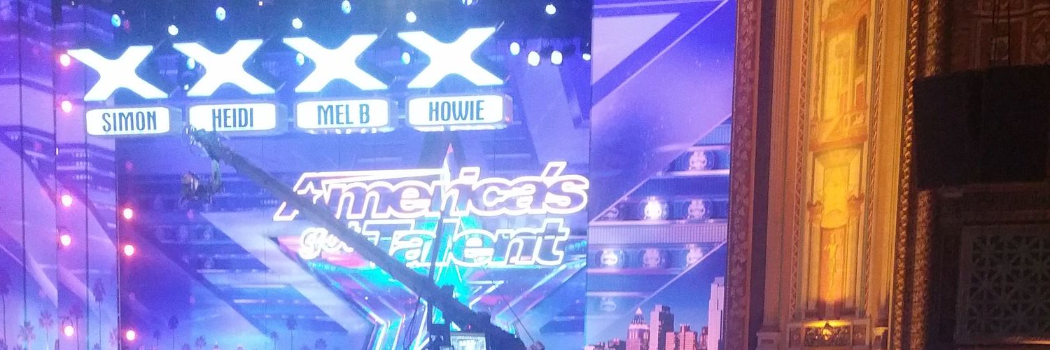 EstherGarza10's profile banner image