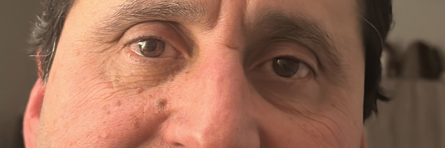 Ernybuilding's profile banner image