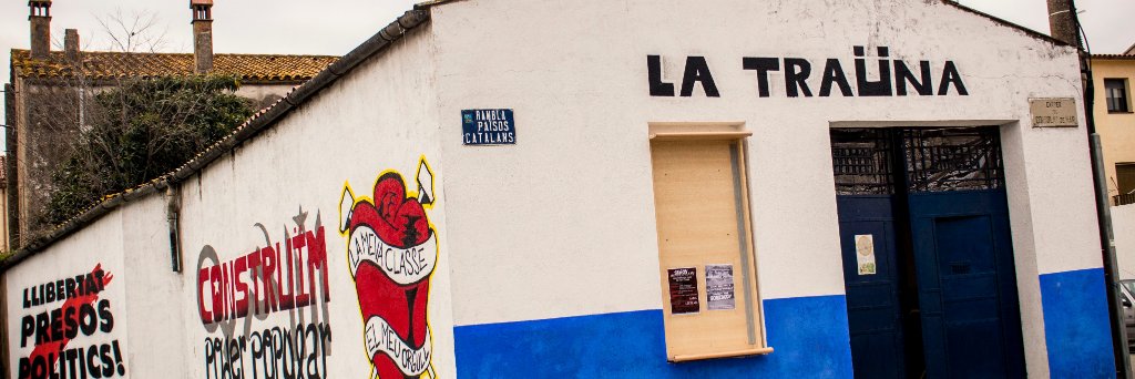 latrauna's profile banner image