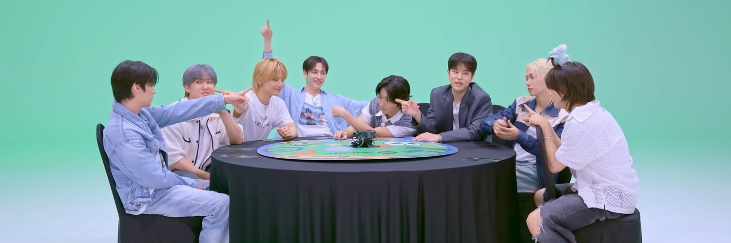 ✰ちひろ✰치히로🐺 banner