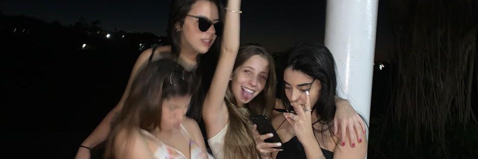 paulinharochaaa's profile banner image